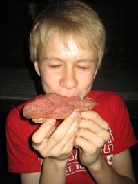 Kunnon proteiinipaukku raksamiehen tiell� pit��.